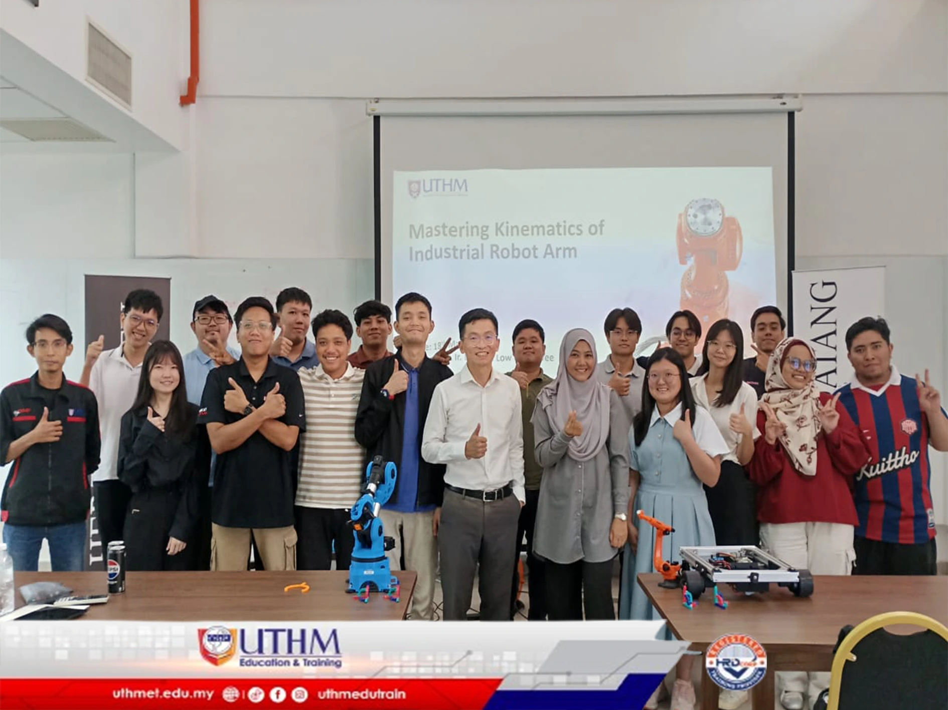 You are currently viewing HRD Corp Accreditation Recording Session With UETSB – Webinar “Mastering Kinematics of Industrial Robot Arm”