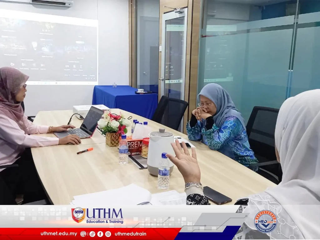 EIC UET Collaboration discussion at UTHM Education and Training
