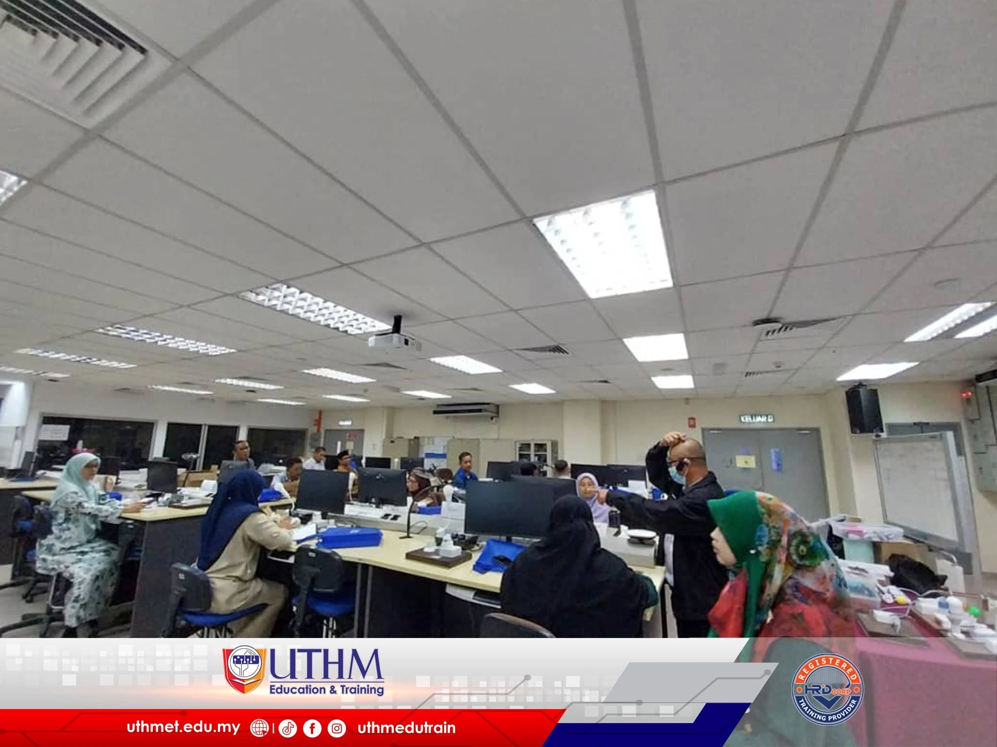 UTHM Smart Home IoT Course at FSKTM
